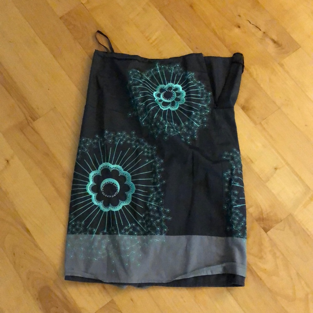 Monsoon skirt size 4